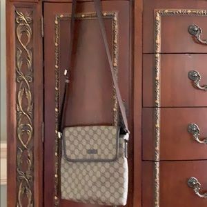 Gucci monogram messenger bag